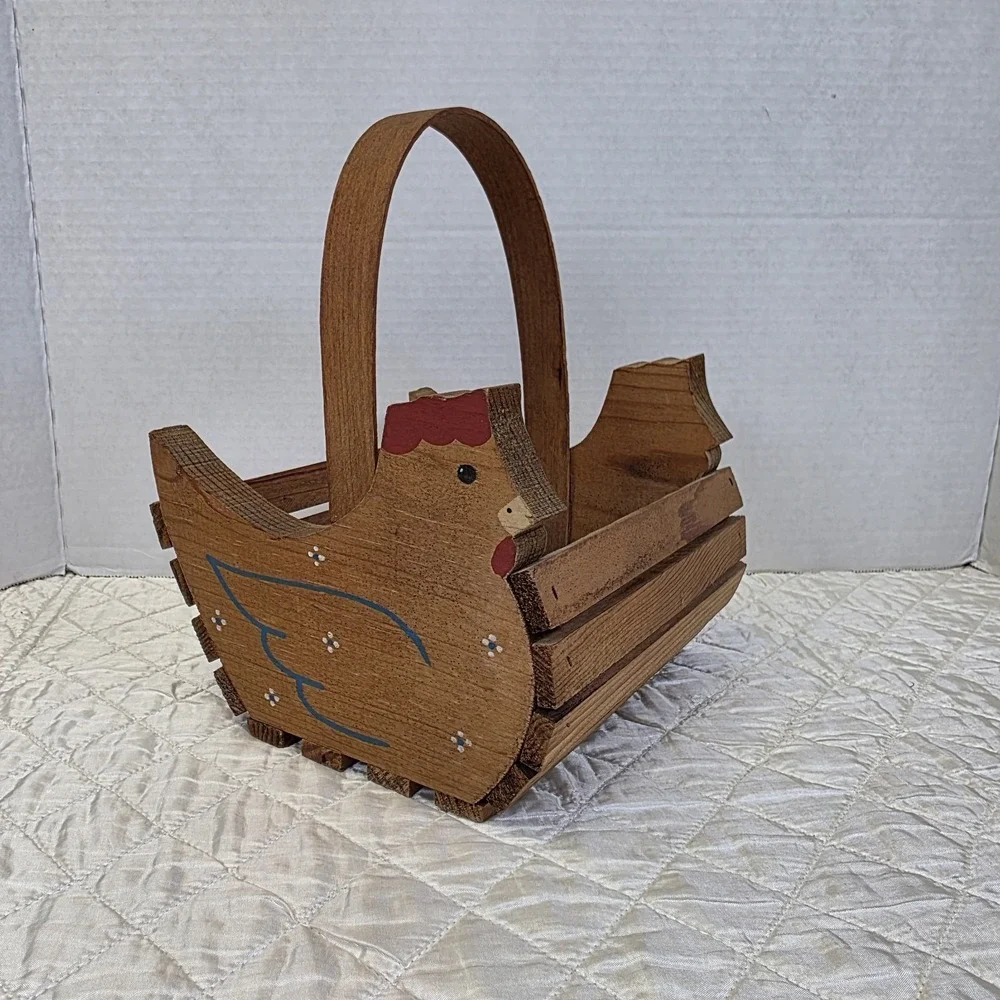 Vintage Cottagecore Wooden Eggs Basket Hearts Chickens Kitschy Country